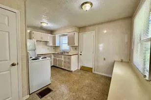 1213 Canfield Ave, Dayton, OH 45406 - Photo 11