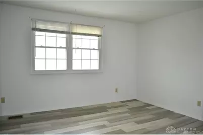 7535 Mount Hood, Dayton, OH 45424 - Photo 9