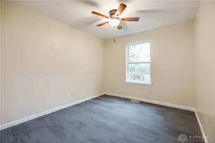 3586 Ln Garden Ct, Dayton, OH 45404 - Photo 27