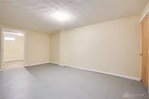 3586 Ln Garden Ct, Dayton, OH 45404 - Photo 31