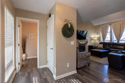 5165 Summerset Drive, Tipp City, OH 45371 - Photo 9