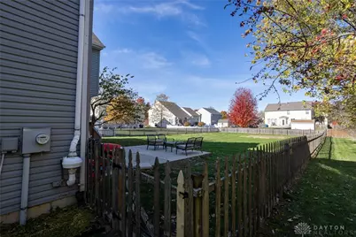5165 Summerset Drive, Tipp City, OH 45371 - Photo 5