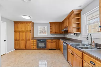 1033 Carlo Drive, Dayton, OH 45429 - Photo 15