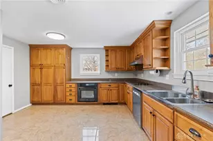 1033 Carlo Dr, Dayton, OH 45429 - Photo 15