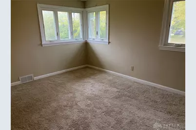 5615 Denlinger Road, Dayton, OH 45426 - Photo 7