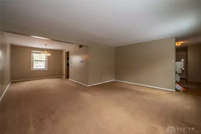 4731 Blue Spruce Court, Dayton, OH 45424 - Photo 7