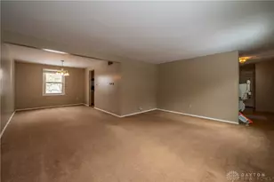 4731 Blue Spruce Ct, Dayton, OH 45424 - Photo 7