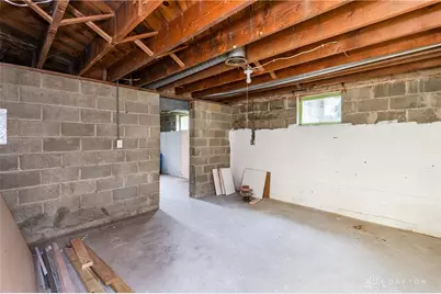 7811 Peters Pike, Butler Twp, OH 45414 - Photo 33