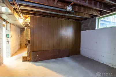 7811 Peters Pike, Butler Twp, OH 45414 - Photo 37