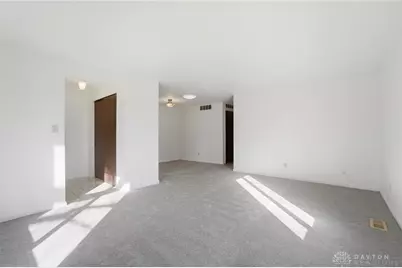 4850 Foxdale Drive, Kettering, OH 45429 - Photo 7