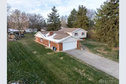 7602 Pelbrook Farm Drive, Dayton, OH 45459 - Photo 3