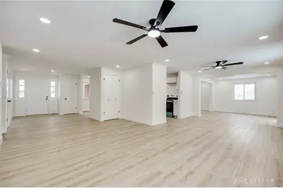 7602 Pelbrook Farm Drive, Dayton, OH 45459 - Photo 15