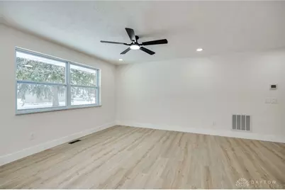 7602 Pelbrook Farm Drive, Dayton, OH 45459 - Photo 17