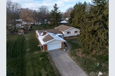 7602 Pelbrook Farm Drive, Dayton, OH 45459 - Photo 5