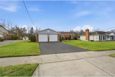 1923 Centerbrook Court, Springfield Township, OH 45240 - Photo 5