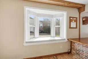 1923 Centerbrook Ct, Springfield Township, OH 45240 - Photo 15