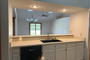 3126 Lakeview Ct, Springfield, OH 45503 - Photo 5