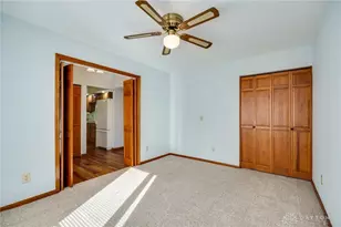 4484 Sentry Hill Ct, Kettering, OH 45440 - Photo 15