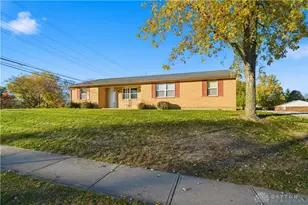 2 E Northwood Dr, Lebanon, OH 45036 - Photo 3