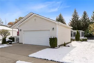 444 Park Hills Crossing, Fairborn, OH 45324 - Photo 3