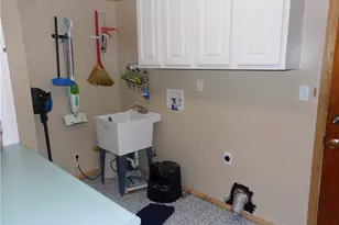 5986 Rena Pl, Dayton, OH 45424 - Photo 13