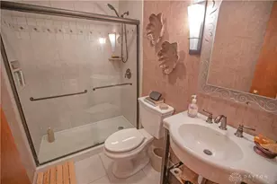 7035 Bluffs Dr, Washington Twp, OH 45459 - Photo 17