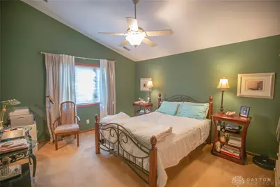 7035 Bluffs Drive, Washington Twp, OH 45459 - Photo 25