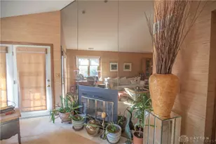 7035 Bluffs Dr, Washington Twp, OH 45459 - Photo 21