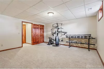 915 Winston Lane, Tipp City, OH 45371 - Photo 41