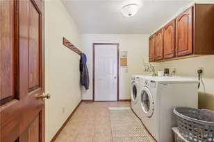 915 Winston Ln, Tipp City, OH 45371 - Photo 29