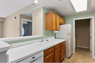 3170 E Stroop Road #206, Kettering, OH 45440 - Photo 13