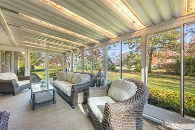 7368 San Fernando Road, Huber Heights, OH 45424 - Photo 31