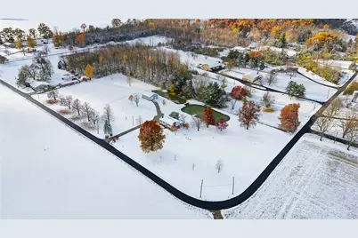 9109 Bindley Mounts Road, Blanchester, OH 45107 - Photo 3