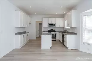 5127 Catalpa Dr, Tipp City, OH 45371 - Photo 13