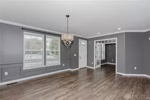 8754 Elysee Cir, Washington Twp, OH 45458 - Photo 7