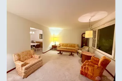 435 Cherrywood Drive, Fairborn, OH 45324 - Photo 3