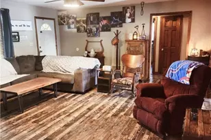 572 S Main St, De Graff, OH 43318 - Photo 3