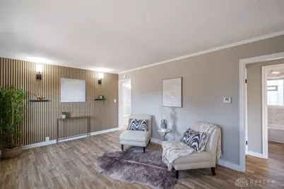 211 Holmes Drive, Fairborn, OH 45324 - Photo 3