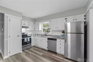 1709 Berwick Ln, Middletown, OH 45042 - Photo 13