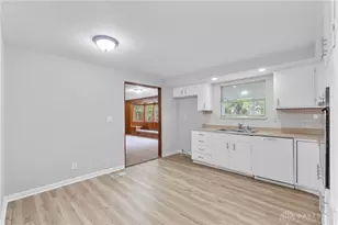 640 Hillcrest Dr, Fairborn, OH 45324 - Photo 9