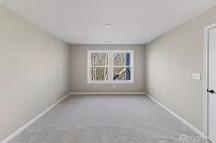 4228 N Apple Branch Dr, Sugarcreek Twp, OH 45459 - Photo 11