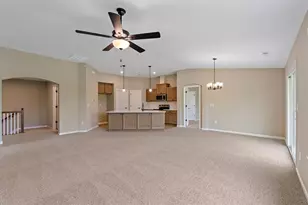 2657 Verdant Ln, Fairborn, OH 45324 - Photo 9