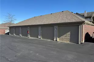 1756 Waterstone Blvd, Washington Twp, OH 45342 - Photo 31