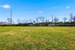 319 Jamestown Rd, South Charleston, OH 45368 - Photo 33