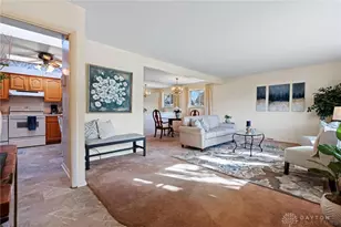 2301 Rockwell Ct, Dayton, OH 45420 - Photo 9