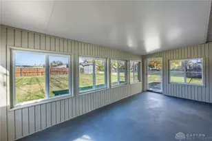 1052 Greenfield Dr, Troy, OH 45373 - Photo 9