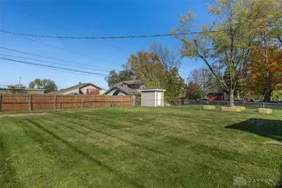 1052 Greenfield Drive, Troy, OH 45373 - Photo 21