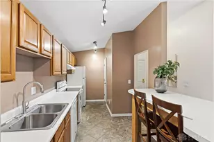 1660 Piper Ln, Dayton, OH 45440 - Photo 9