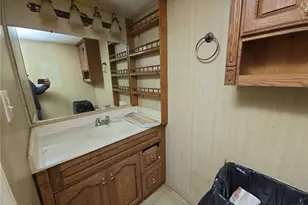 548 Douglas Rd, Washington Court House, OH 43160 - Photo 7