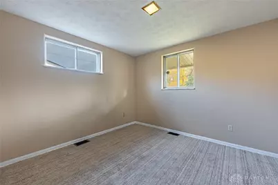 808 Macmillan Drive, Trotwood, OH 45426 - Photo 15